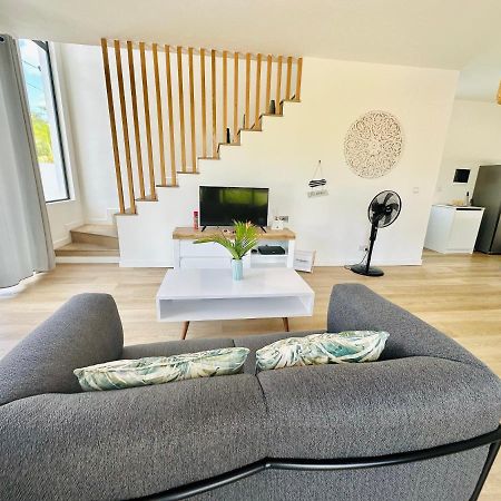 Into The Sea - Modern Home Close To The Beach 阿尔比恩 外观 照片