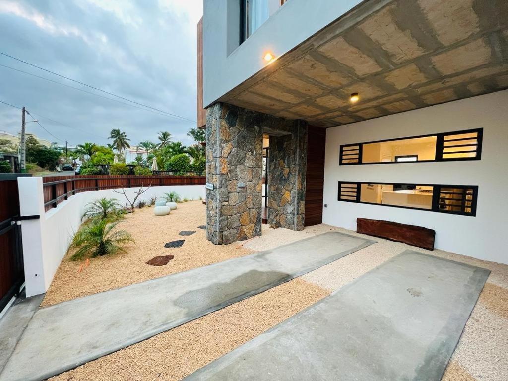 Into The Sea - Modern Home Close To The Beach 阿尔比恩 外观 照片