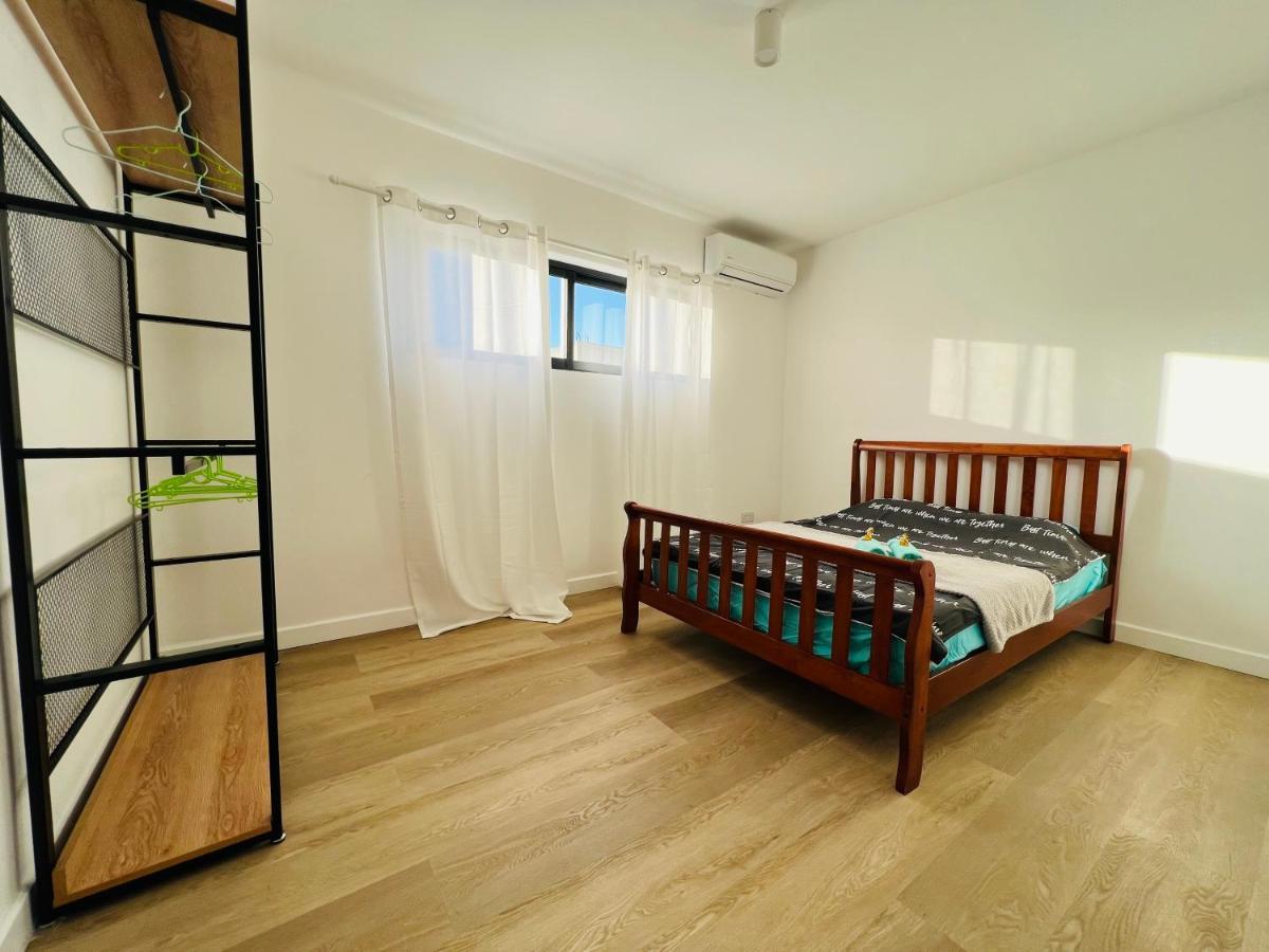 Into The Sea - Modern Home Close To The Beach 阿尔比恩 外观 照片